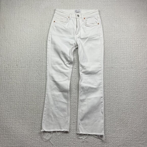 Y2K Zara White Jeans Raw Hem Distressed Denim Womens Size 2 US Casual Zip Fly - Picture 1 of 11